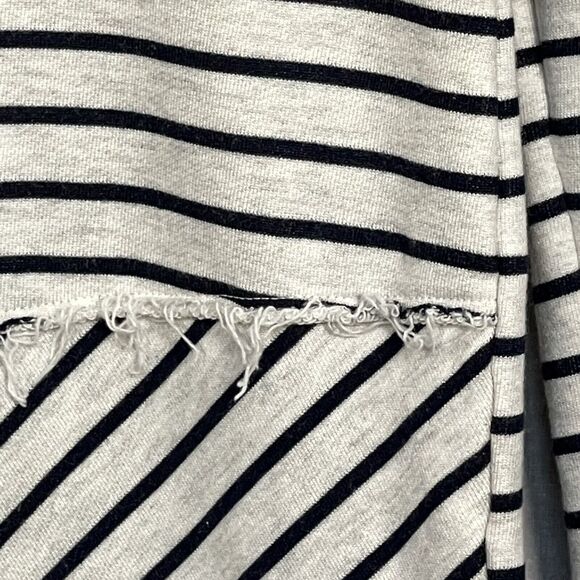 Soft Surroundings Tunic Top Women XS Blue Asymmetric Striped Nautical P74 - Picture 8 of 12